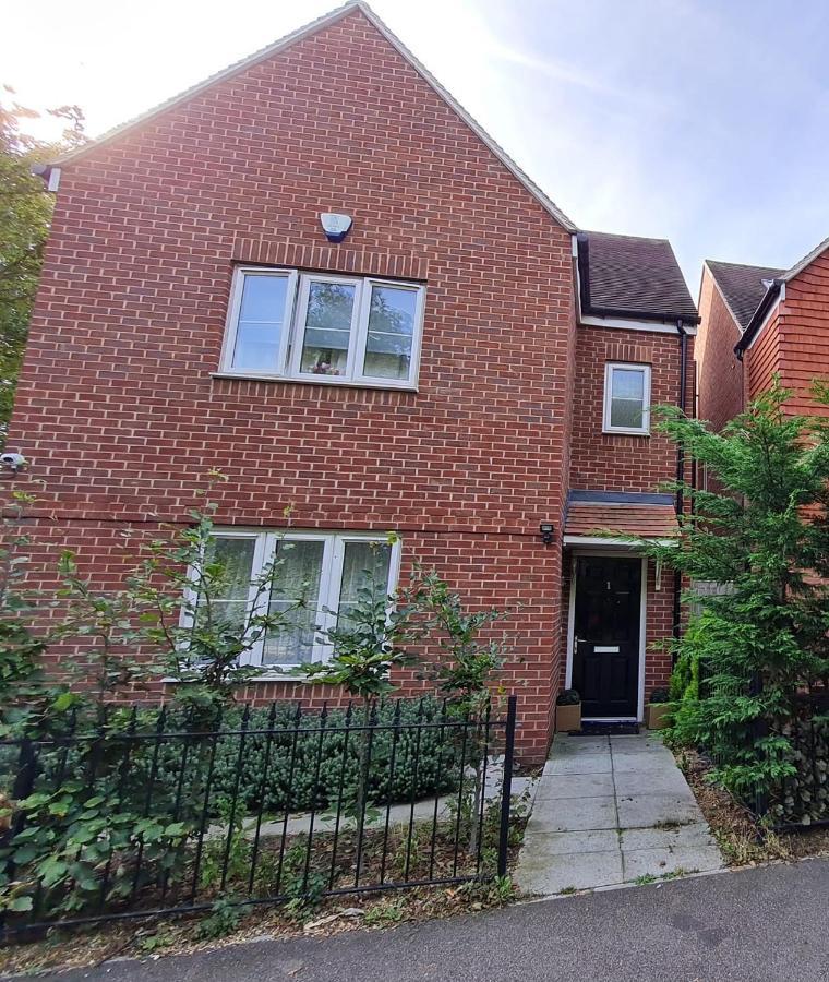 M&B Haven - Sittingbourne Apartment ภายนอก รูปภาพ