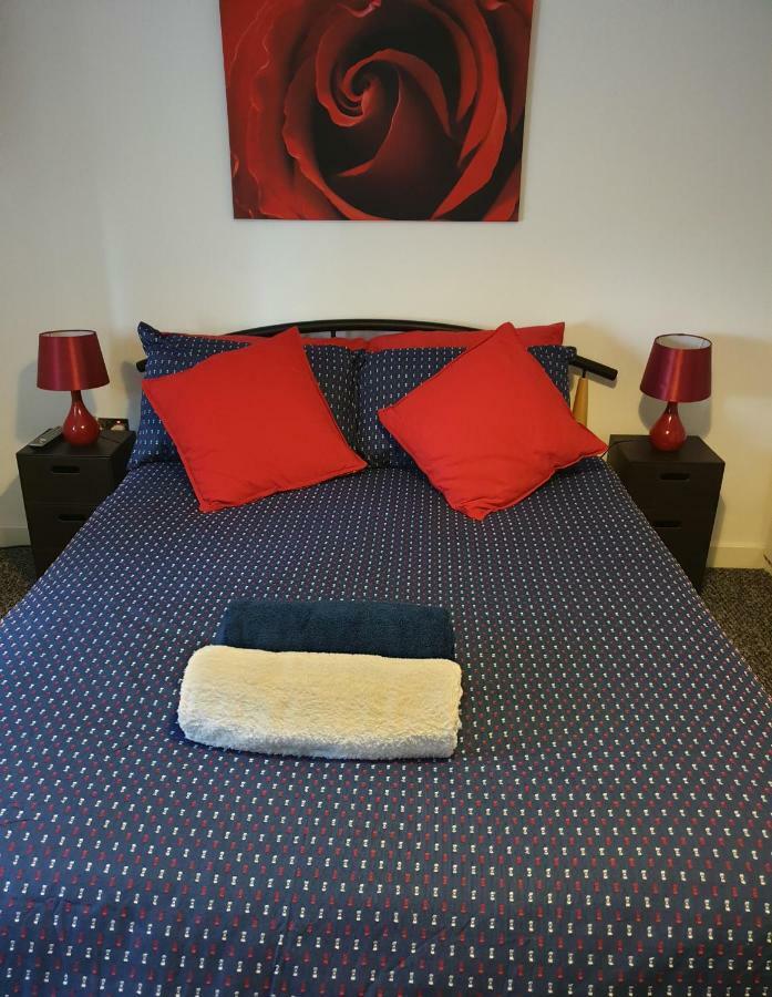M&B Haven - Sittingbourne Apartment ภายนอก รูปภาพ